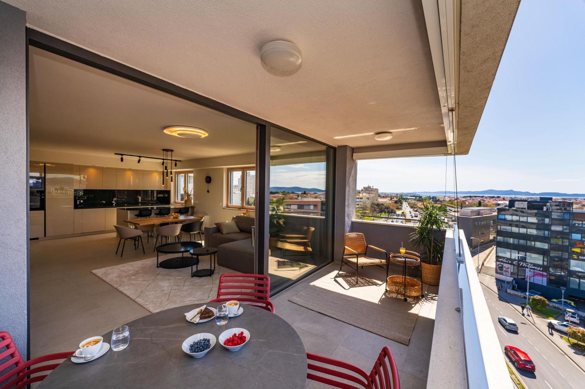 D-Apartment - With Garage And Balcony Zadar Exteriör bild